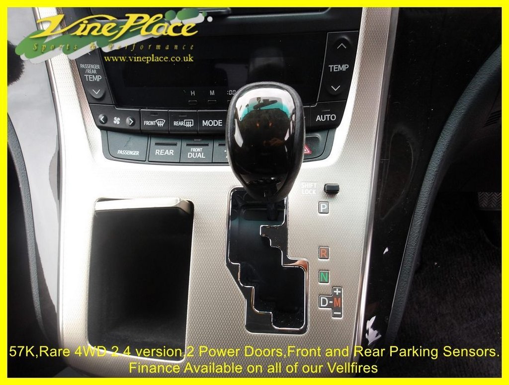 Used Toyota Vellfire 2011 for sale - 76768183: Photo 14