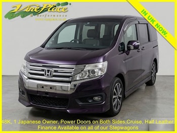 Used Honda Stepwagon 2015 for sale - 79358087: Photo