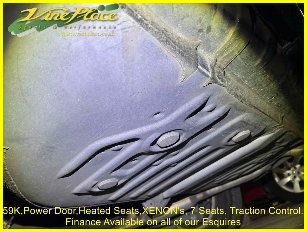 Used Toyota Esquire 2015 for sale - 77952598: Photo 17