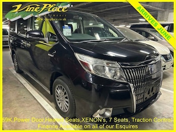 Used Toyota Esquire 2015 for sale - 77952598: Photo