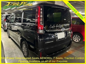 Used Toyota Esquire 2015 for sale - 77952598: Photo