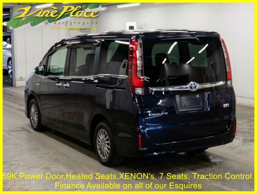 Used Toyota Esquire 2015 for sale - 77952598: Photo 5