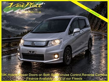 Used Honda Freed 2013 for sale - 79737869: Photo