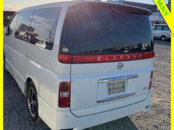 Used Nissan Elgrand 2008 for sale - 74368096: Photo