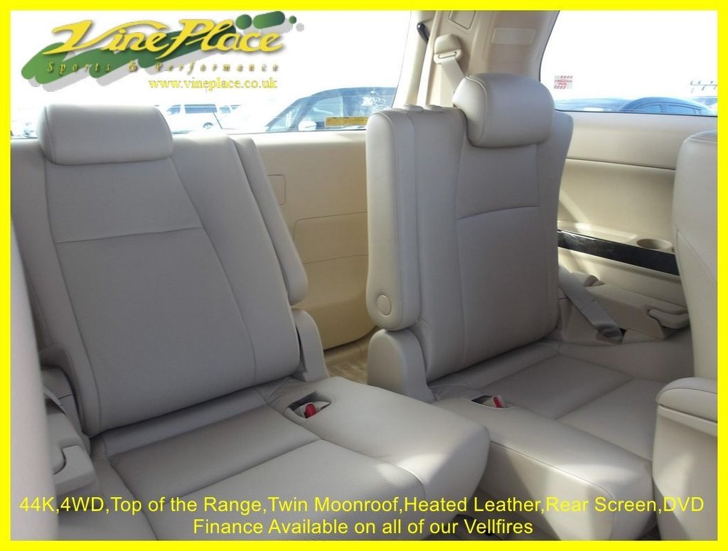 Used Toyota Vellfire 2012 for sale - 76768114: Photo 12