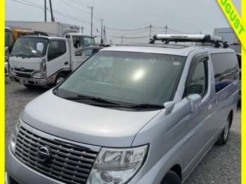 Used Nissan Elgrand 2008 for sale - 74685144: Photo