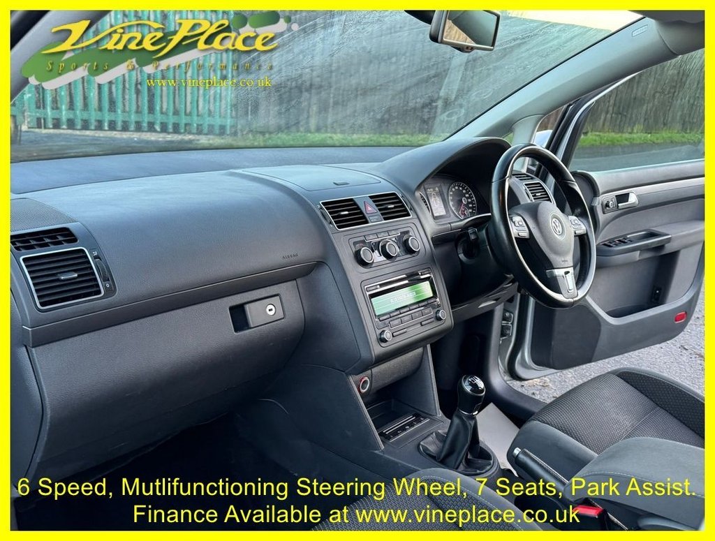 Used Volkswagen Touran 2014 for sale - 77212261: Photo 21