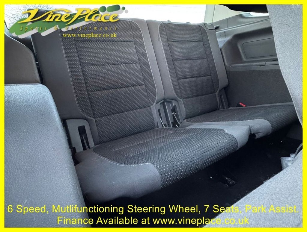 Used Volkswagen Touran 2014 for sale - 77212261: Photo 24