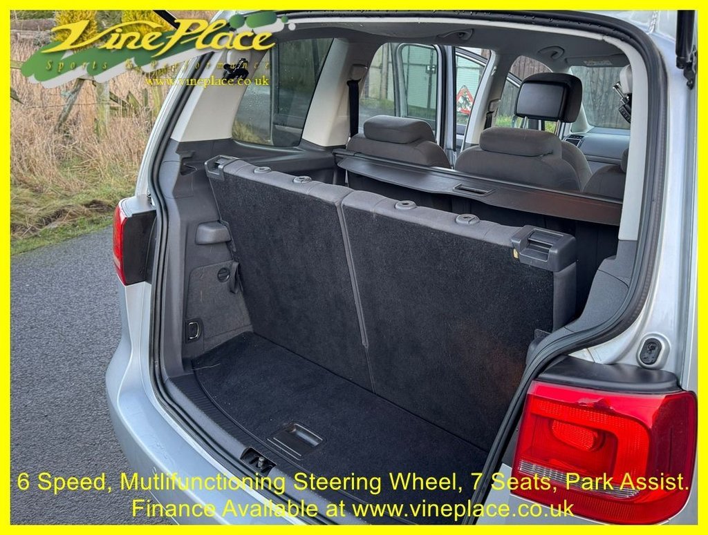 Used Volkswagen Touran 2014 for sale - 77212261: Photo 25