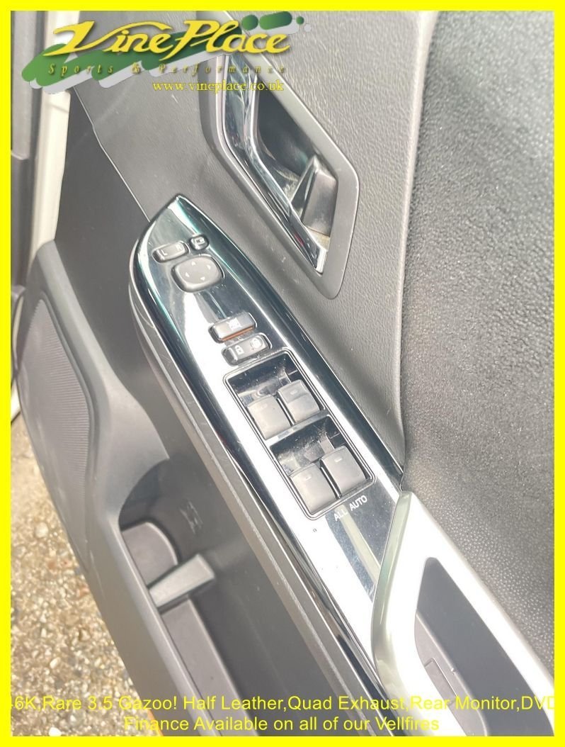 Used Toyota Vellfire 2012 for sale - 78124082: Photo 16