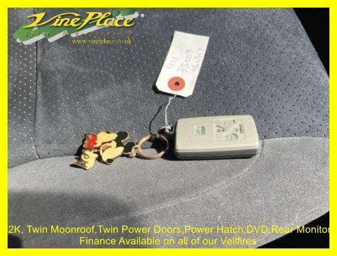 Used Toyota Vellfire 2011 for sale - 76934787: Photo 24