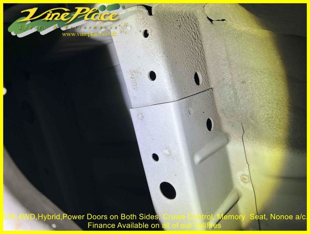 Used Toyota Vellfire 2012 for sale - 77919836: Photo 17