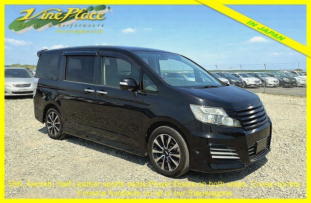 Used Honda Stepwagon 2012 for sale - 78056667: Photo 1