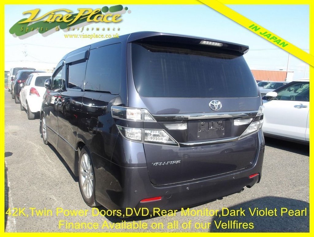 Used Toyota Vellfire 2012 for sale - 76768180: Photo 4