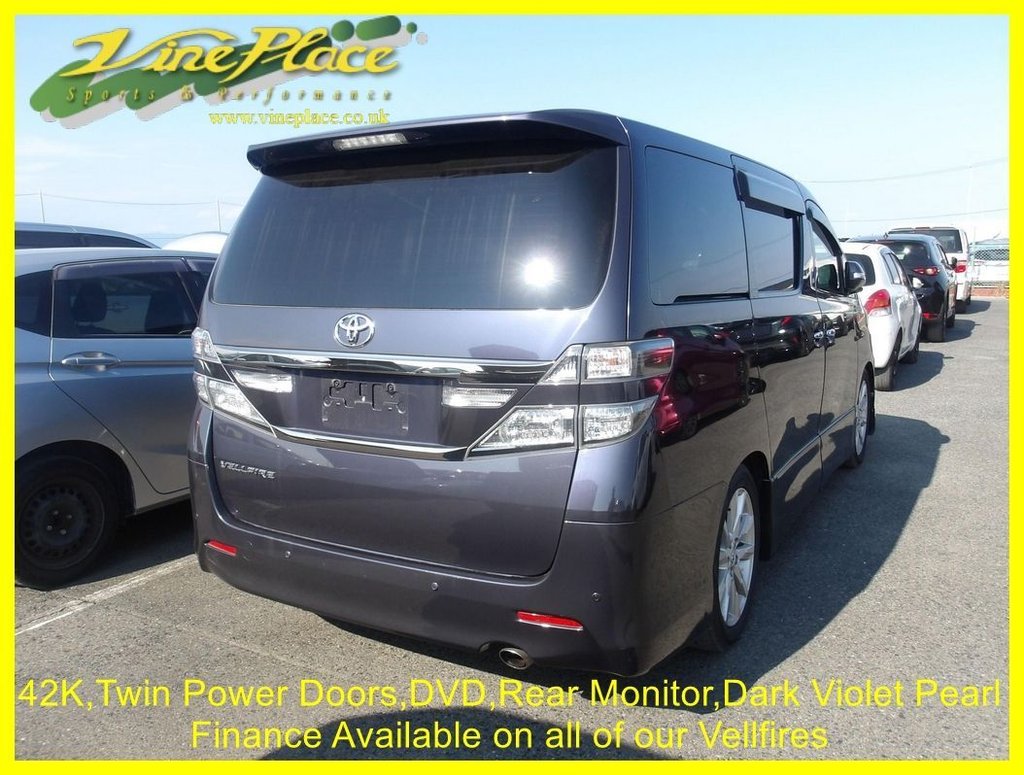 Used Toyota Vellfire 2012 for sale - 76768180: Photo 5