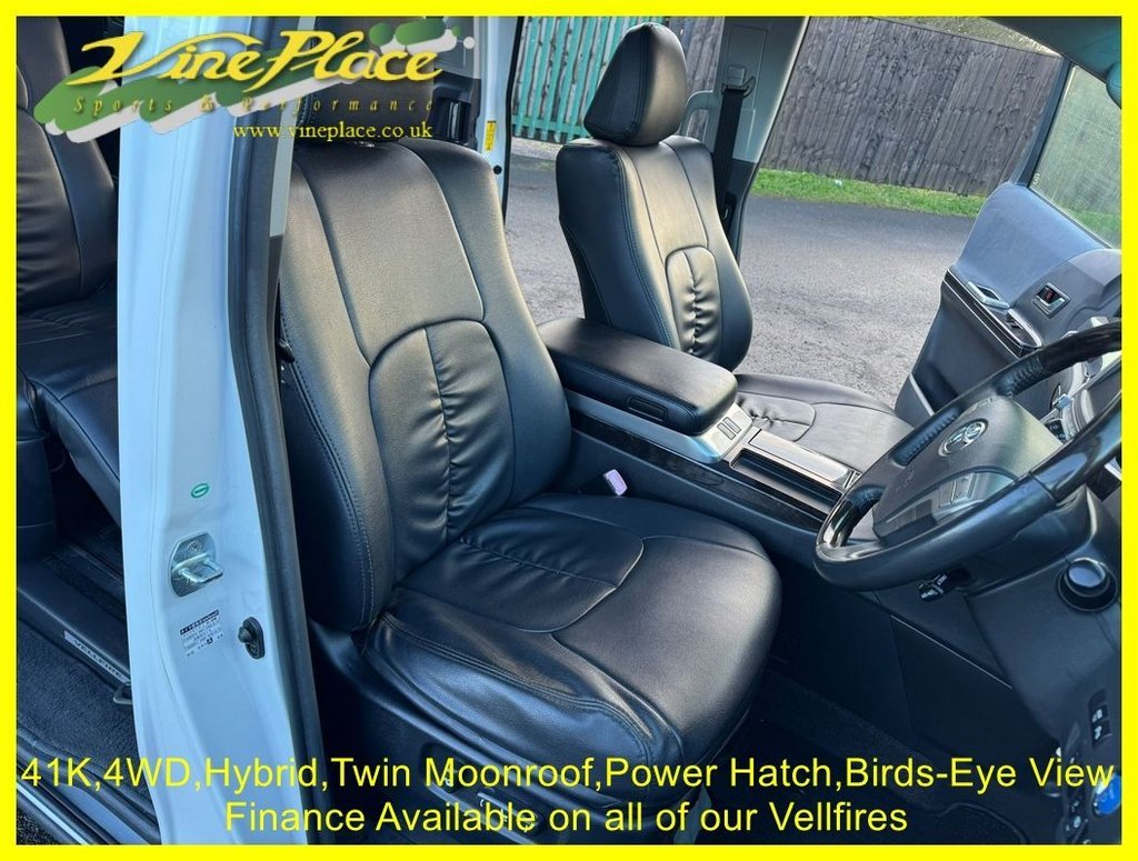 Used Toyota Vellfire 2012 for sale - 76453948: Photo 24