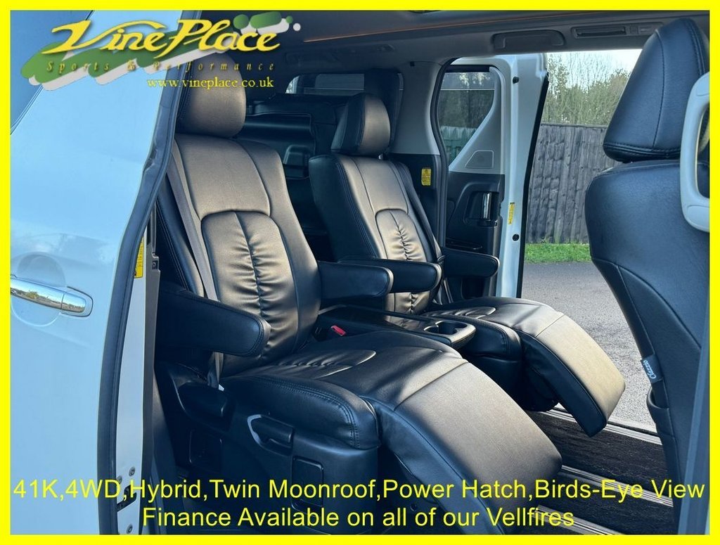 Used Toyota Vellfire 2012 for sale - 76453948: Photo 26