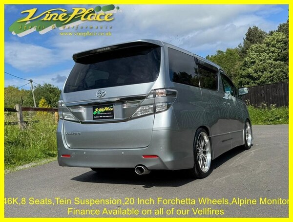 Used Toyota Vellfire 2012 for sale - 73784145: Photo 8