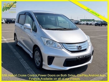 Used Honda Freed 2014 for sale - 79422972: Photo