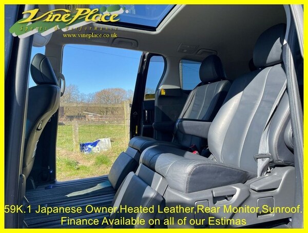 Used Toyota Estima 2014 for sale - 74379629: Photo 19