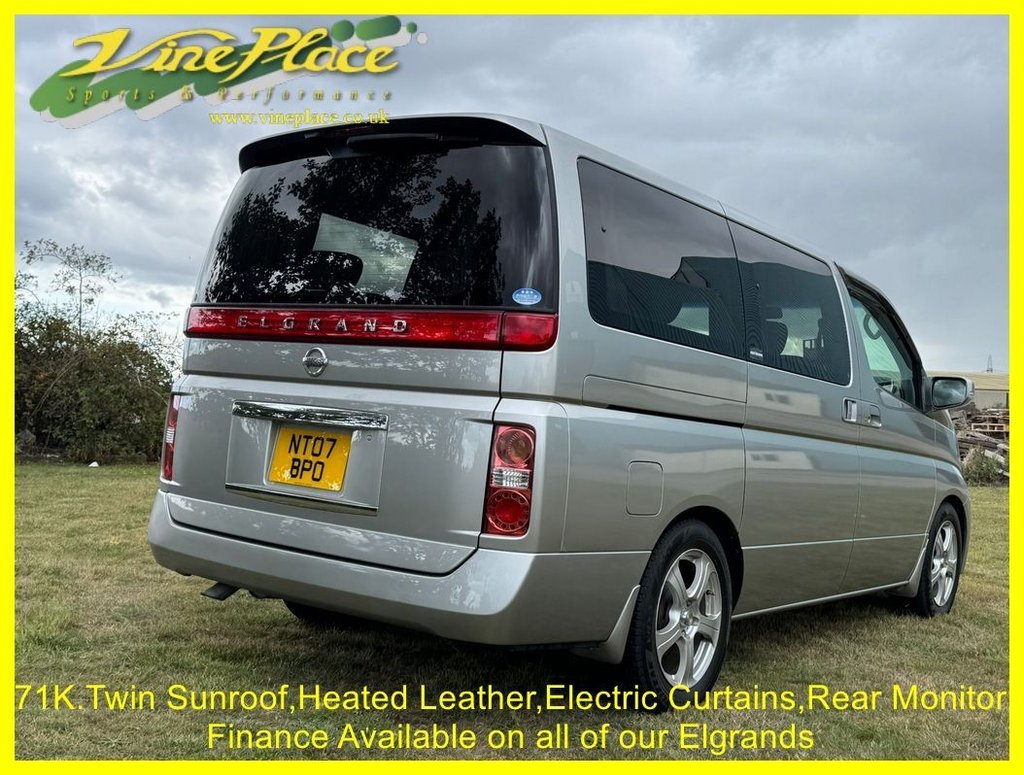 Used Nissan Elgrand 2024 for sale - 77571832: Photo 5