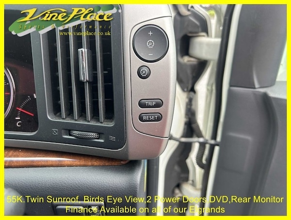 Used Nissan Elgrand 2008 for sale - 75411385: Photo 27