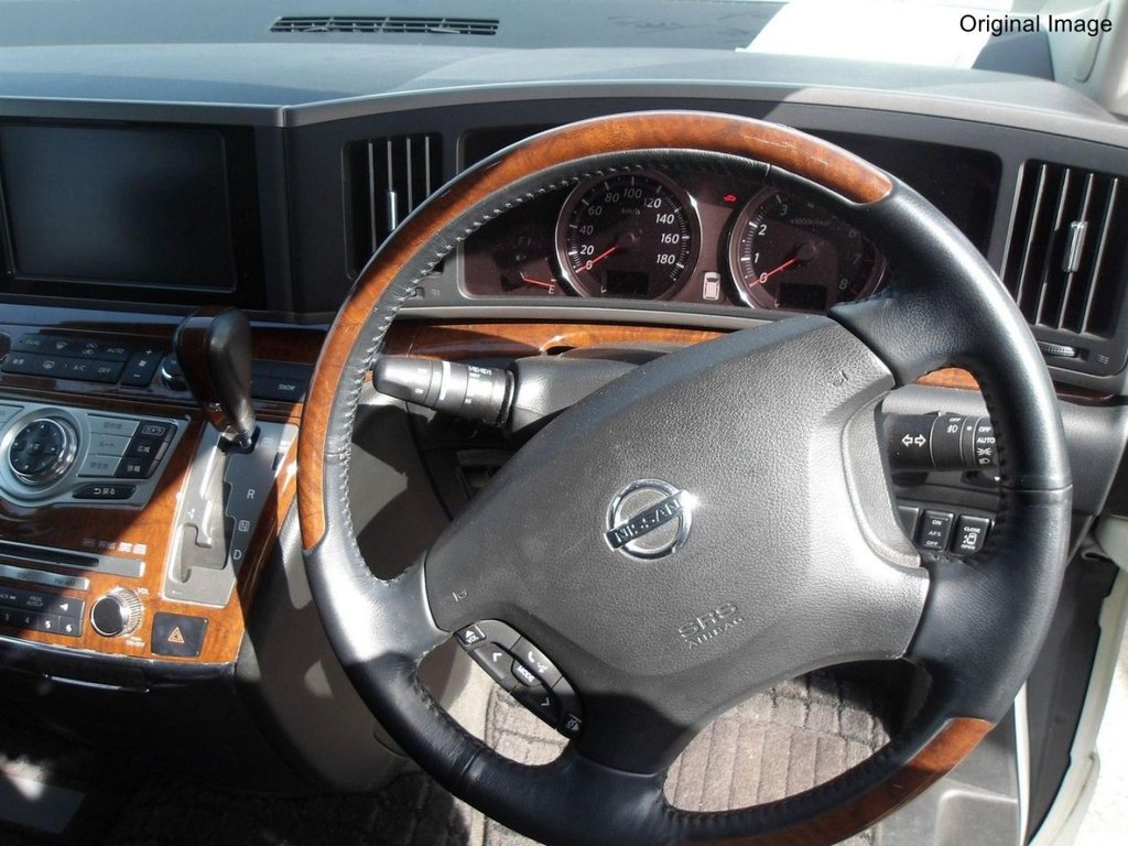 Used Nissan Elgrand 2008 for sale - 77905116: Photo 23