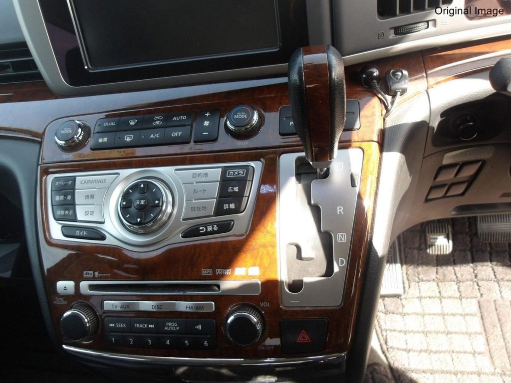 Used Nissan Elgrand 2008 for sale - 77905116: Photo 32