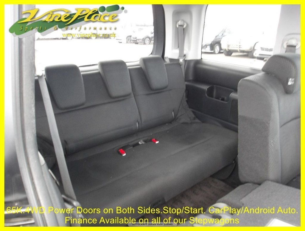 Used Honda Stepwagon 2013 for sale - 77049019: Photo 10