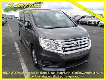 Used Honda Stepwagon 2013 for sale - 77049019: Photo