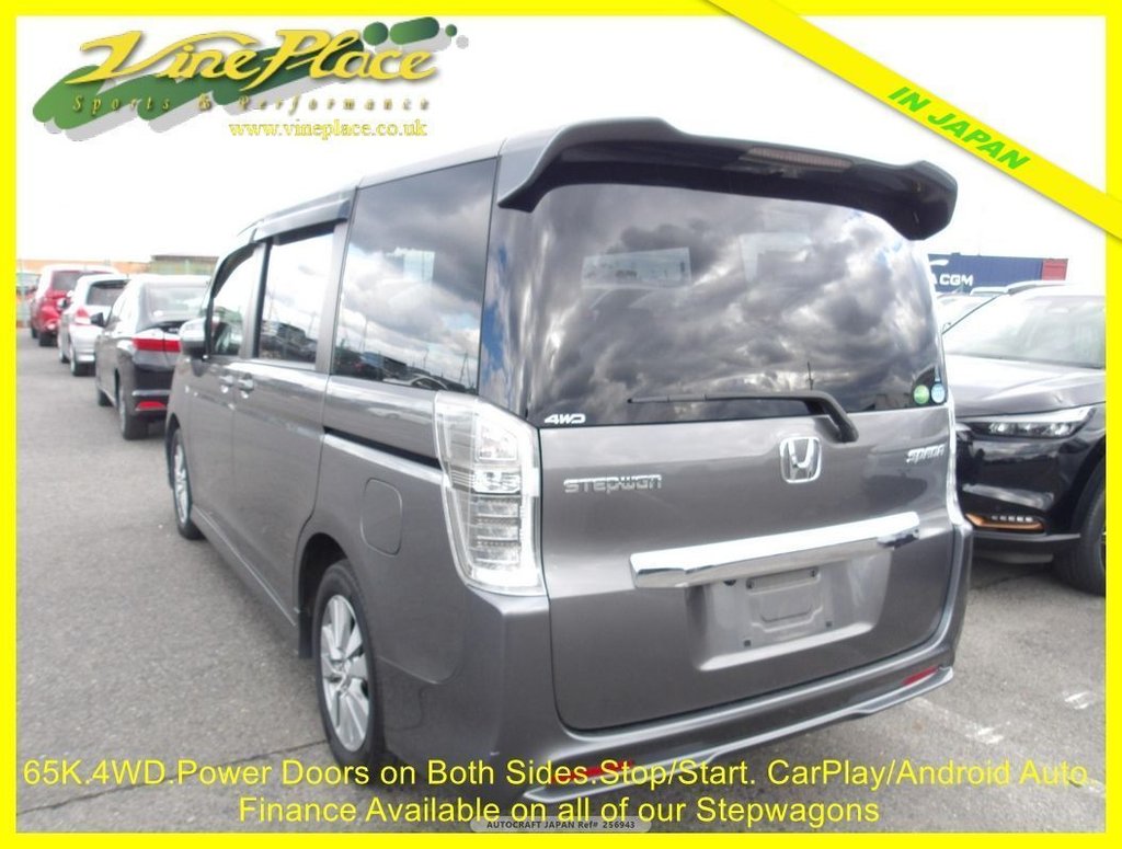 Used Honda Stepwagon 2013 for sale - 77049019: Photo 5