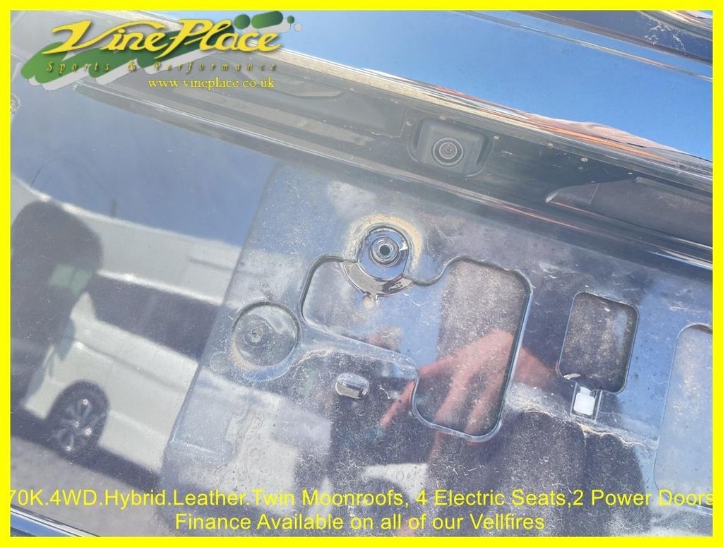 Used Toyota Vellfire 2013 for sale - 76303515: Photo 13