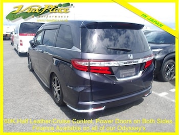 Used Honda Odyssey 2015 for sale - 75986281: Photo