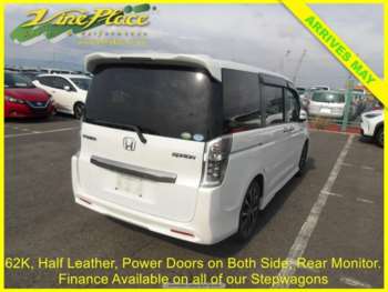 Used Honda Stepwagon 2013 for sale - 74368415: Photo