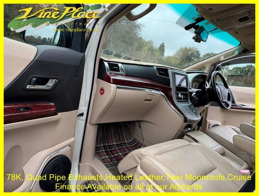 Used Toyota Alphard 2024 for sale - 76509533: Photo 21