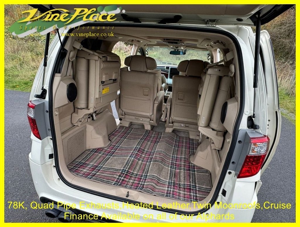 Used Toyota Alphard 2024 for sale - 76509533: Photo 26