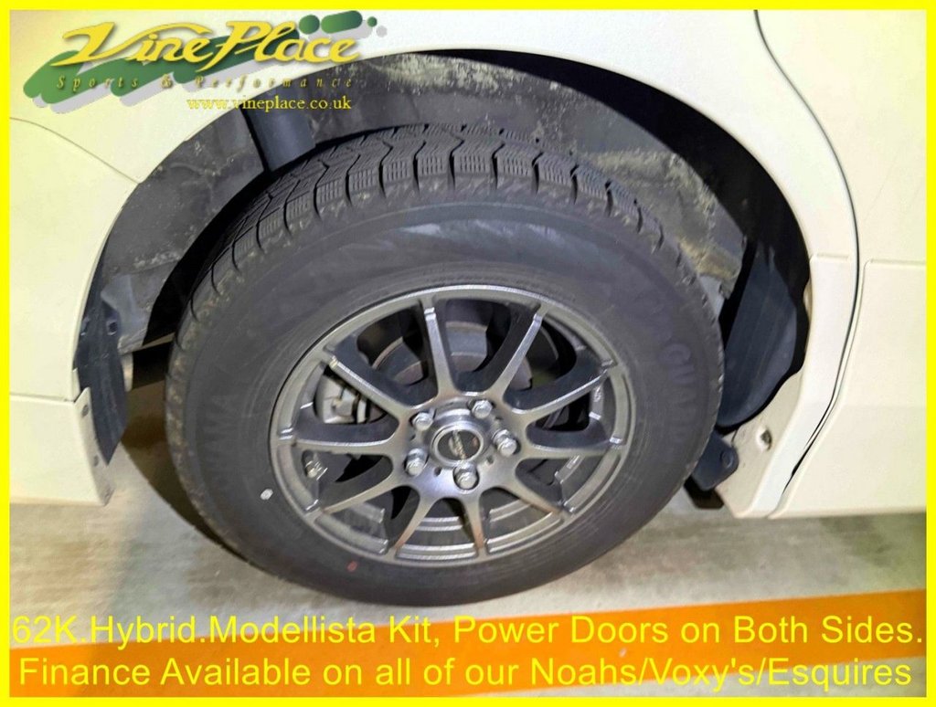 Used Toyota Voxy 2014 for sale - 77805947: Photo 18