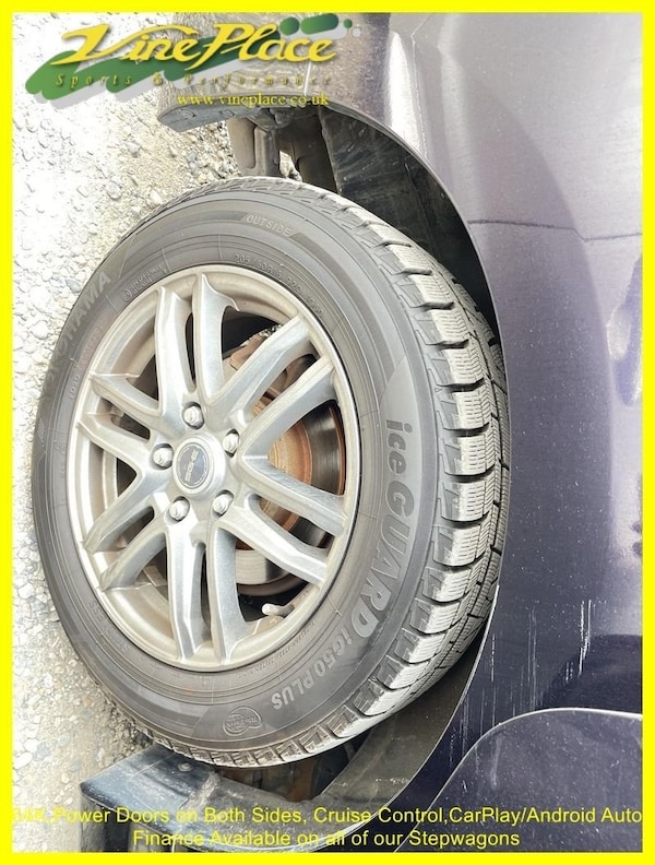 Used Honda Stepwagon 2012 for sale - 75181526: Photo 11