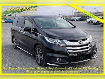 2014 (22) - 2.4 Absolute, 8 Seats,Auto 5-Door