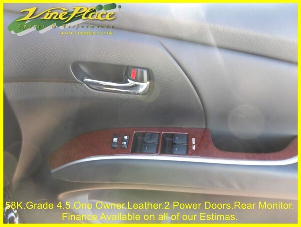 Used Toyota Estima 2013 for sale - 74685387: Photo 17