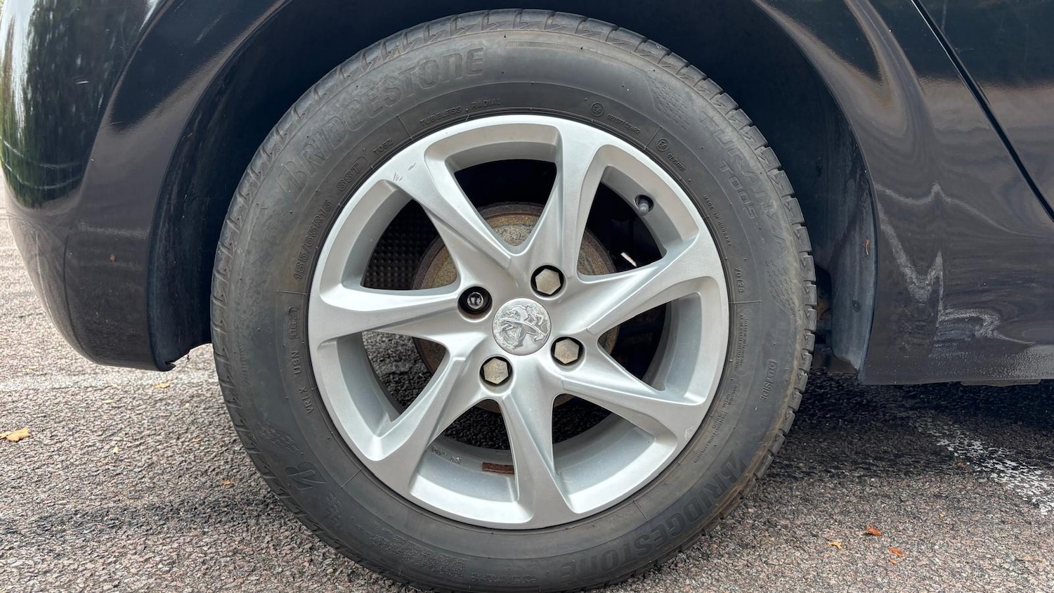 Used Peugeot 208 2013 for sale - 77917466: Photo 14