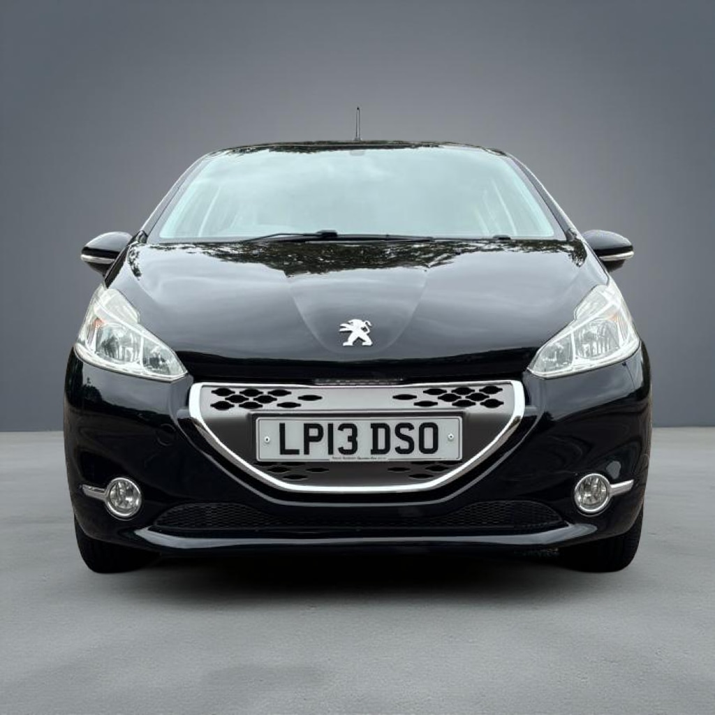 Used Peugeot 208 2013 for sale - 77917466: Photo 4