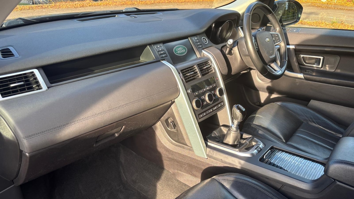 Used Land Rover Discovery Sport 2017 for sale - 77900814: Photo 9