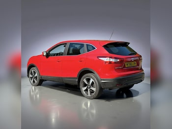 Used Nissan Qashqai 2016 for sale - 77917381: Photo