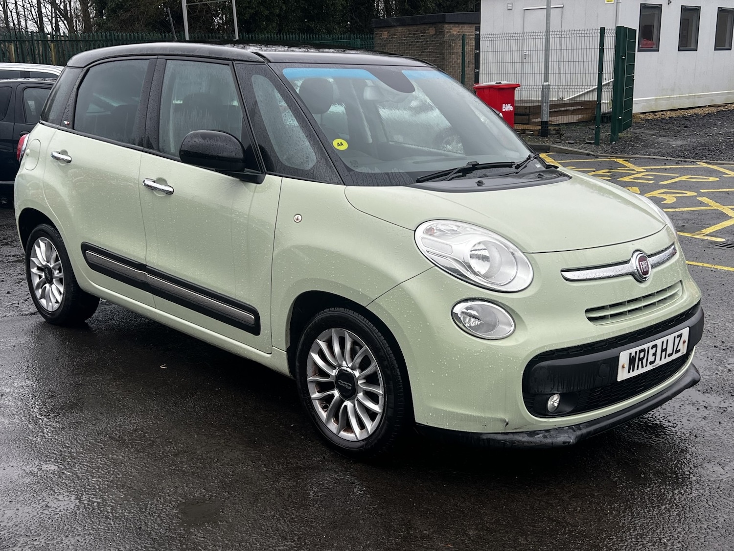 Used Fiat 500L 2013 for sale - 77522108: Photo 2