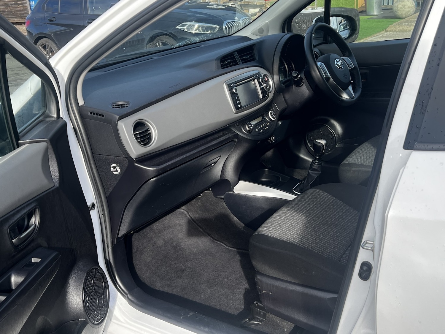 Used Toyota Yaris 2014 for sale - 77622474: Photo 7