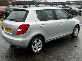 Used Skoda Fabia 2014 for sale - 77385264: Photo