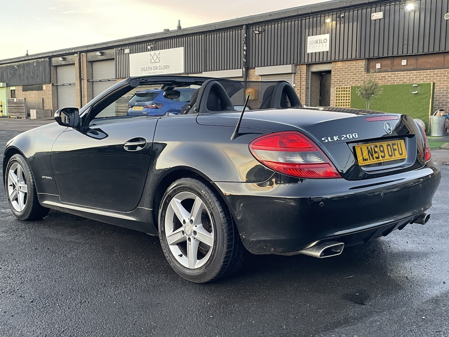 Used Mercedes-Benz SLK 2009 for sale - 77096925: Photo 4