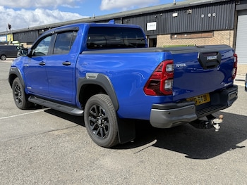 Used Toyota Hilux 2023 for sale - 79439288: Photo