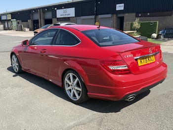 Used Mercedes-Benz C Class 2015 for sale - 79010815: Photo